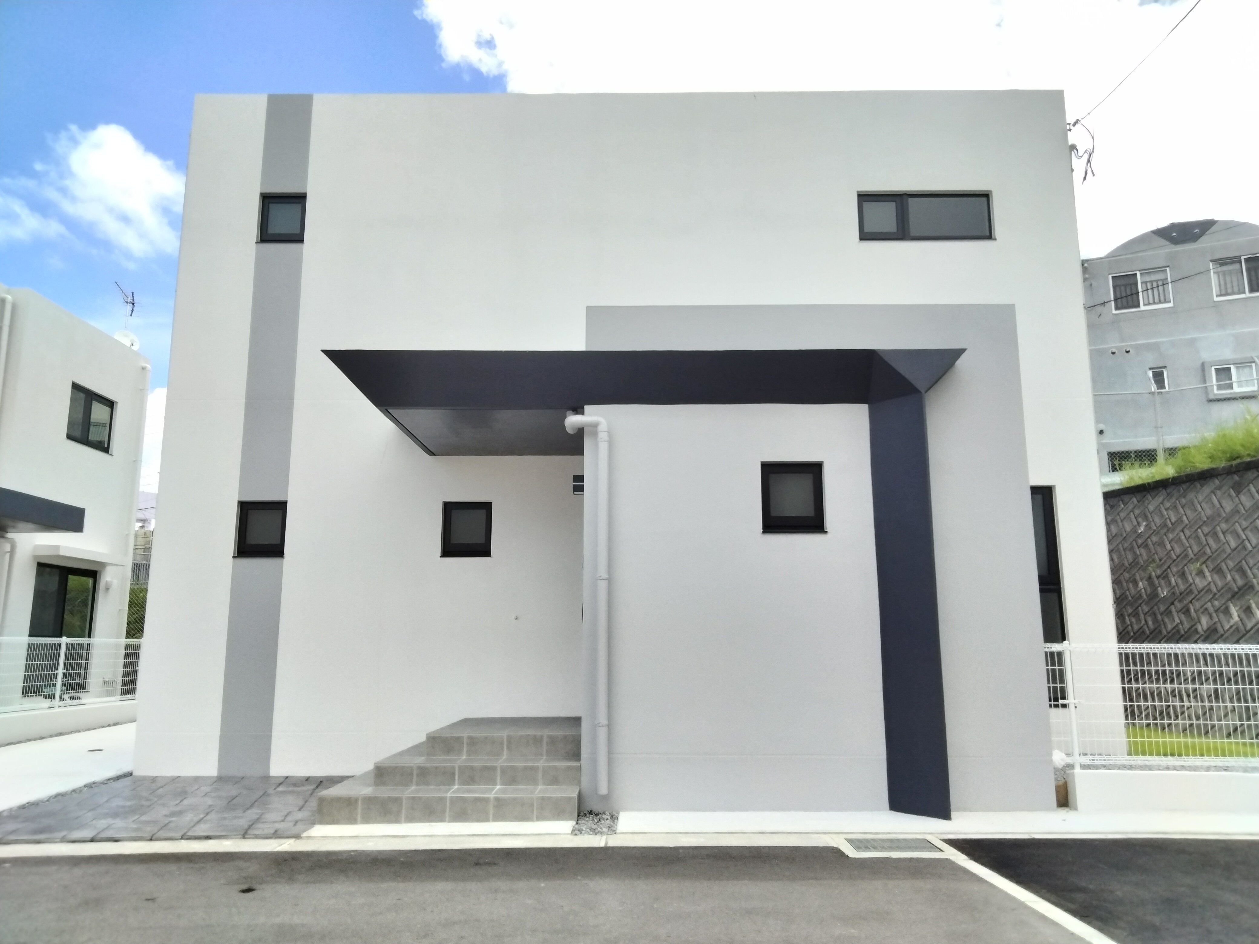 ６号地／クローバーエース南風原与那覇