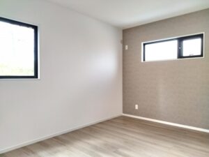 ６号地／クローバーエース南風原与那覇