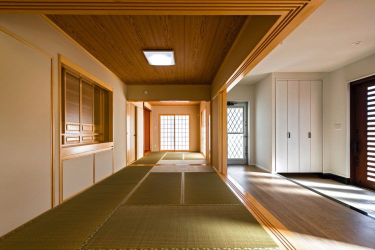 昔ながらの「うちなー家」を現代風にリデザイン