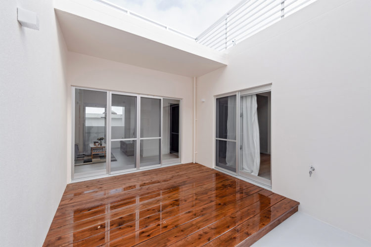 ３階をホームオフィスにした完全分離型二世帯住宅