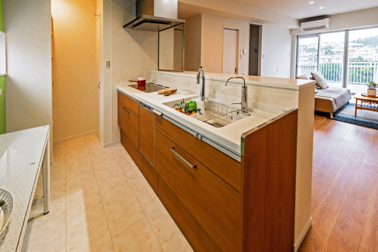 ワイドな玄関と贅沢な空間使いで快適な毎日