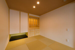 色彩豊かなテーマカラーが映えるお部屋