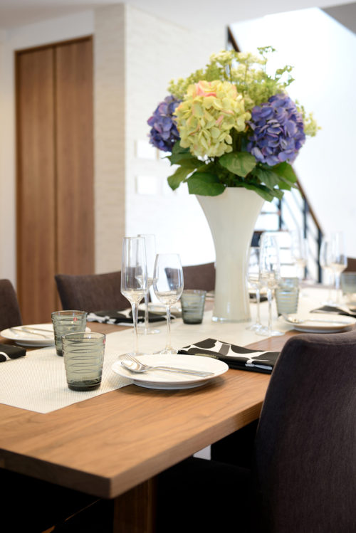 機能的な空間設計とモダンデザインの融和