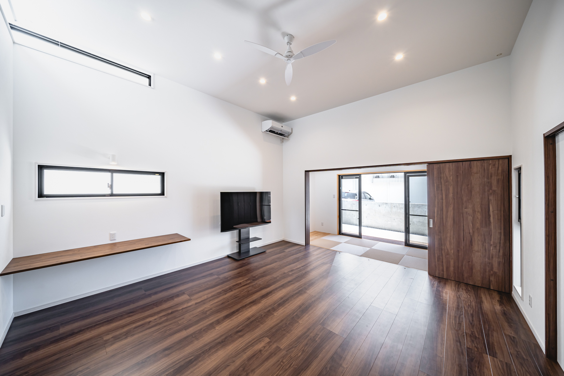 回遊動線・家事動線が考えられたコンパクトな平屋