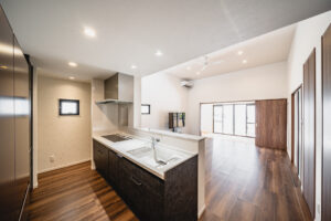 回遊動線・家事動線が考えられたコンパクトな平屋