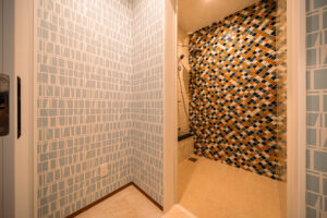 白を基調としたこだわりの二世帯住宅